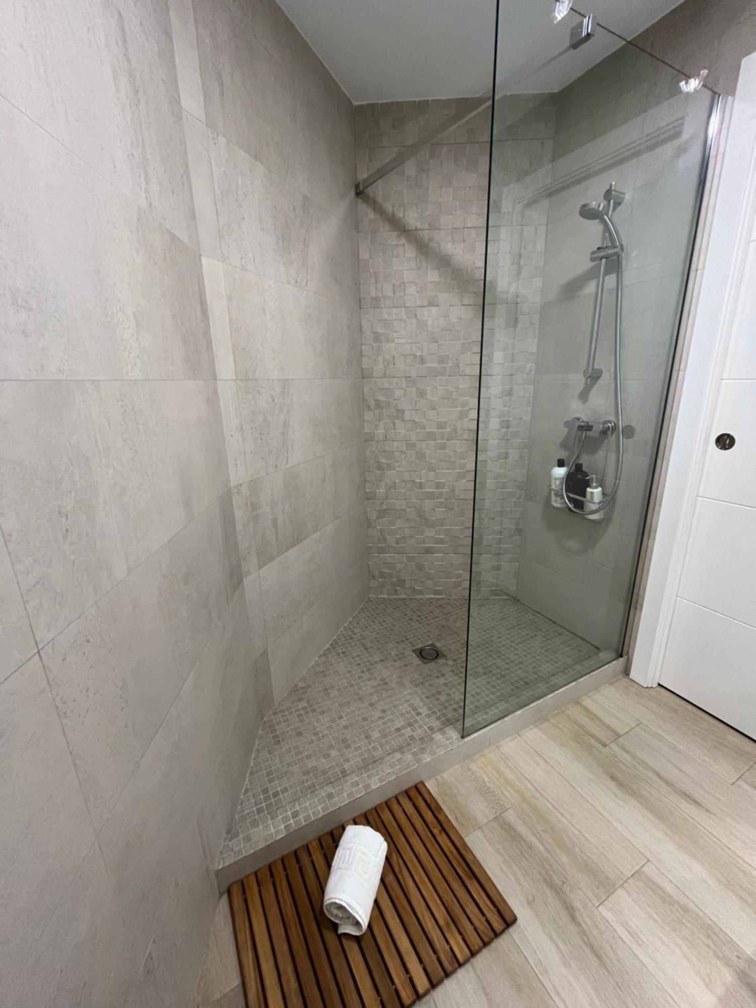 Fantastico Apartamento Suite En Centro De Granada Eksteriør bilde