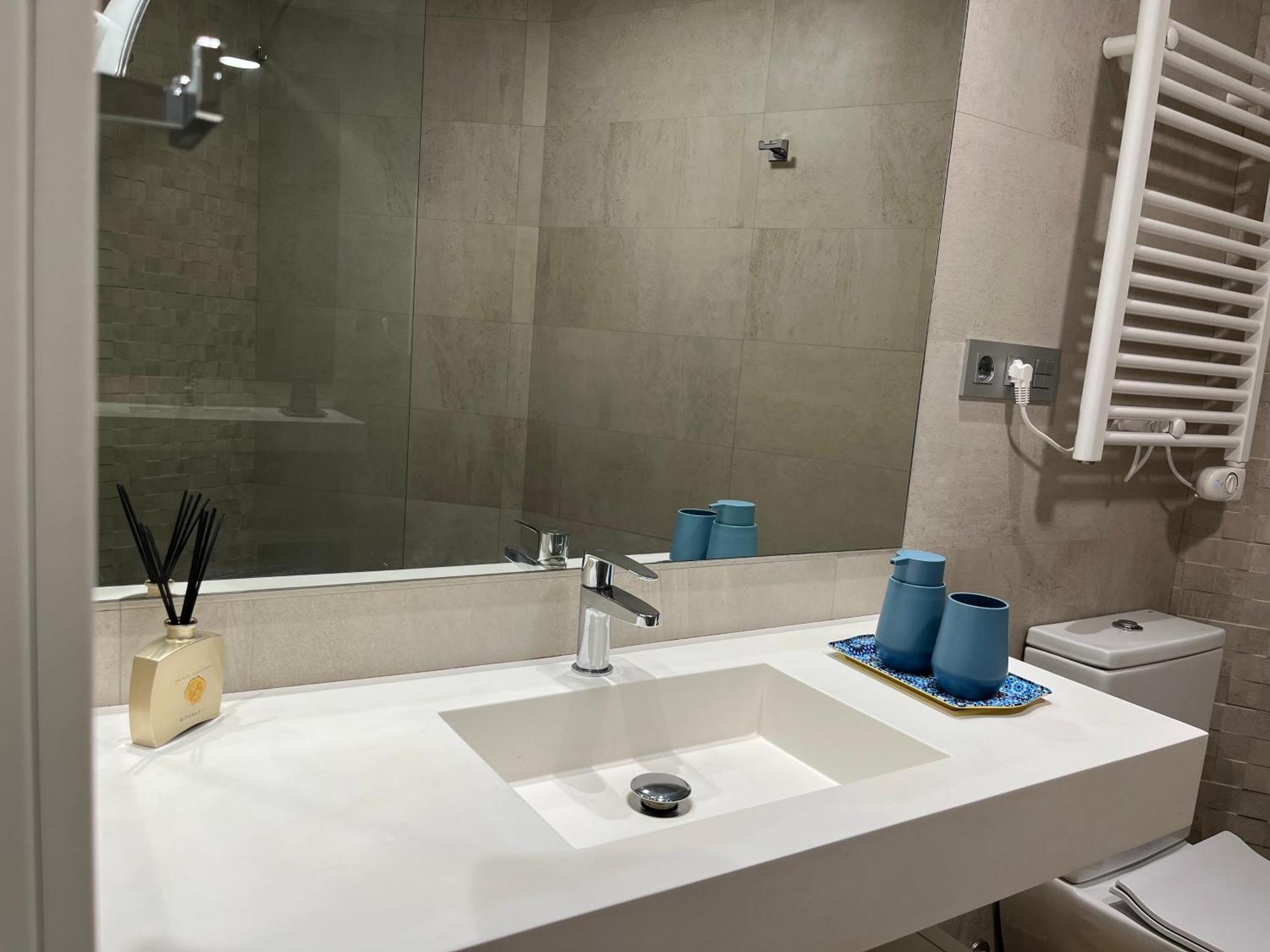 Fantastico Apartamento Suite En Centro De Granada Eksteriør bilde